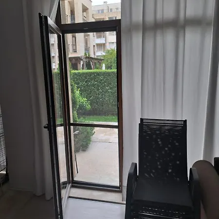 амара б3 студия Apartament Słoneczny Brzeg
